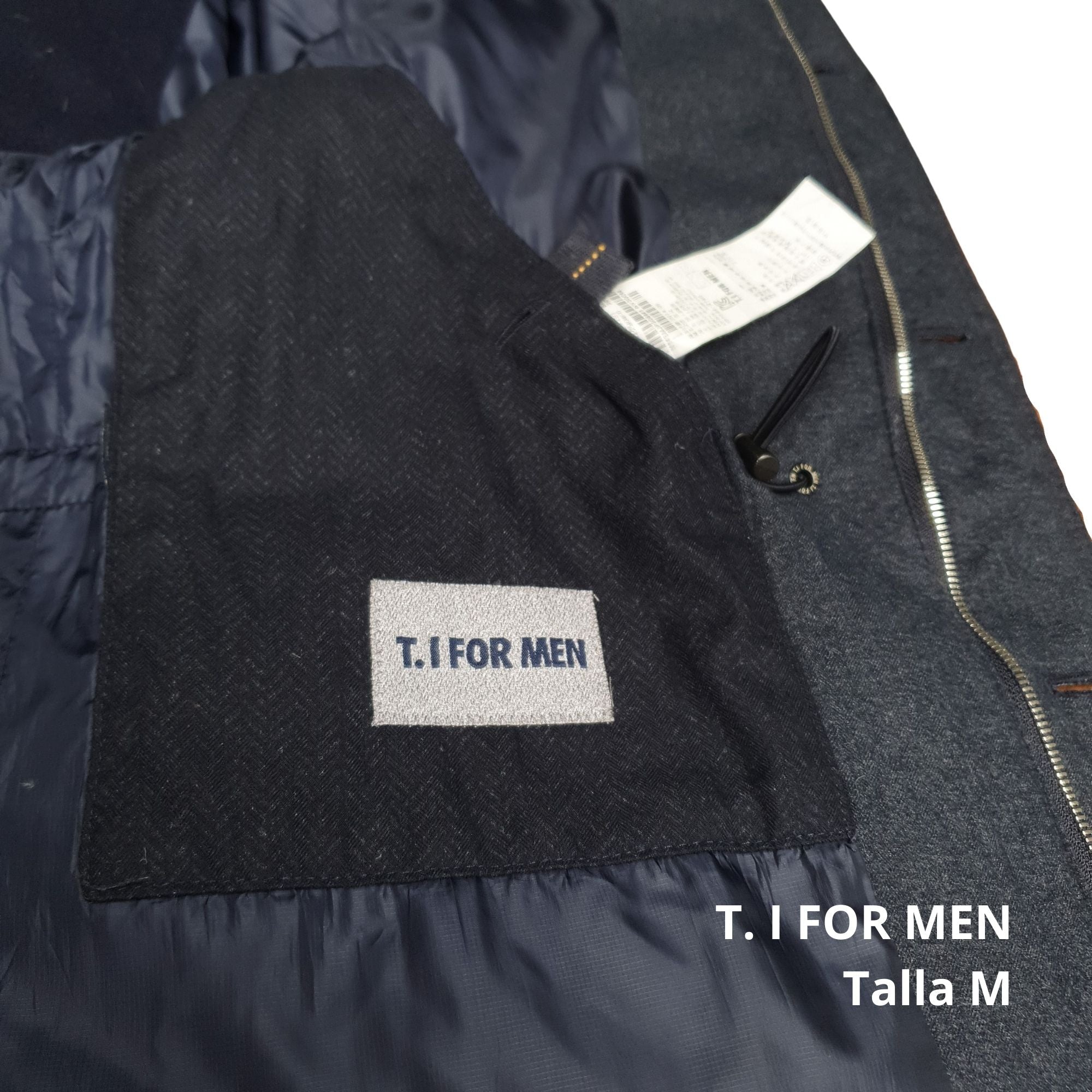 Chamarra de plumón T.I FOR MEN – Talla M