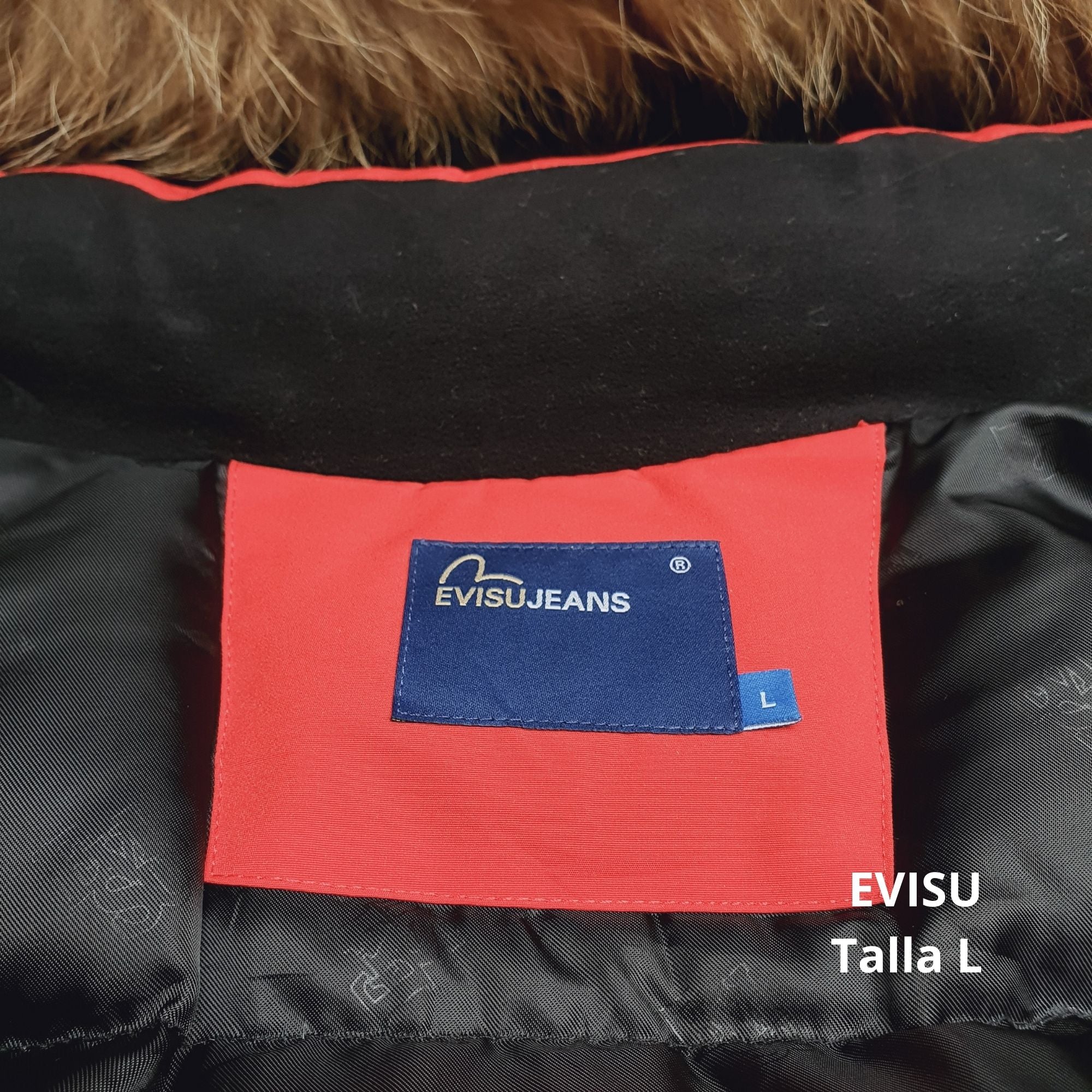 Chamarra de plumón EVISU – Talla L
